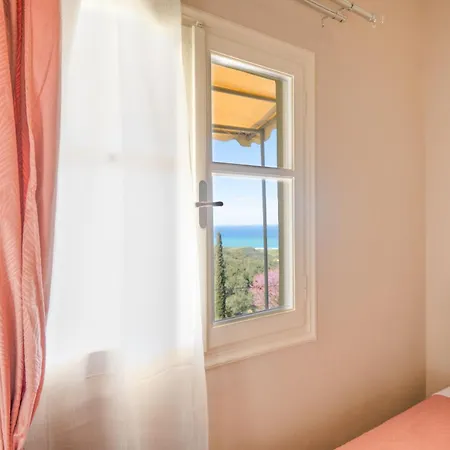 Hercules Holiday home *